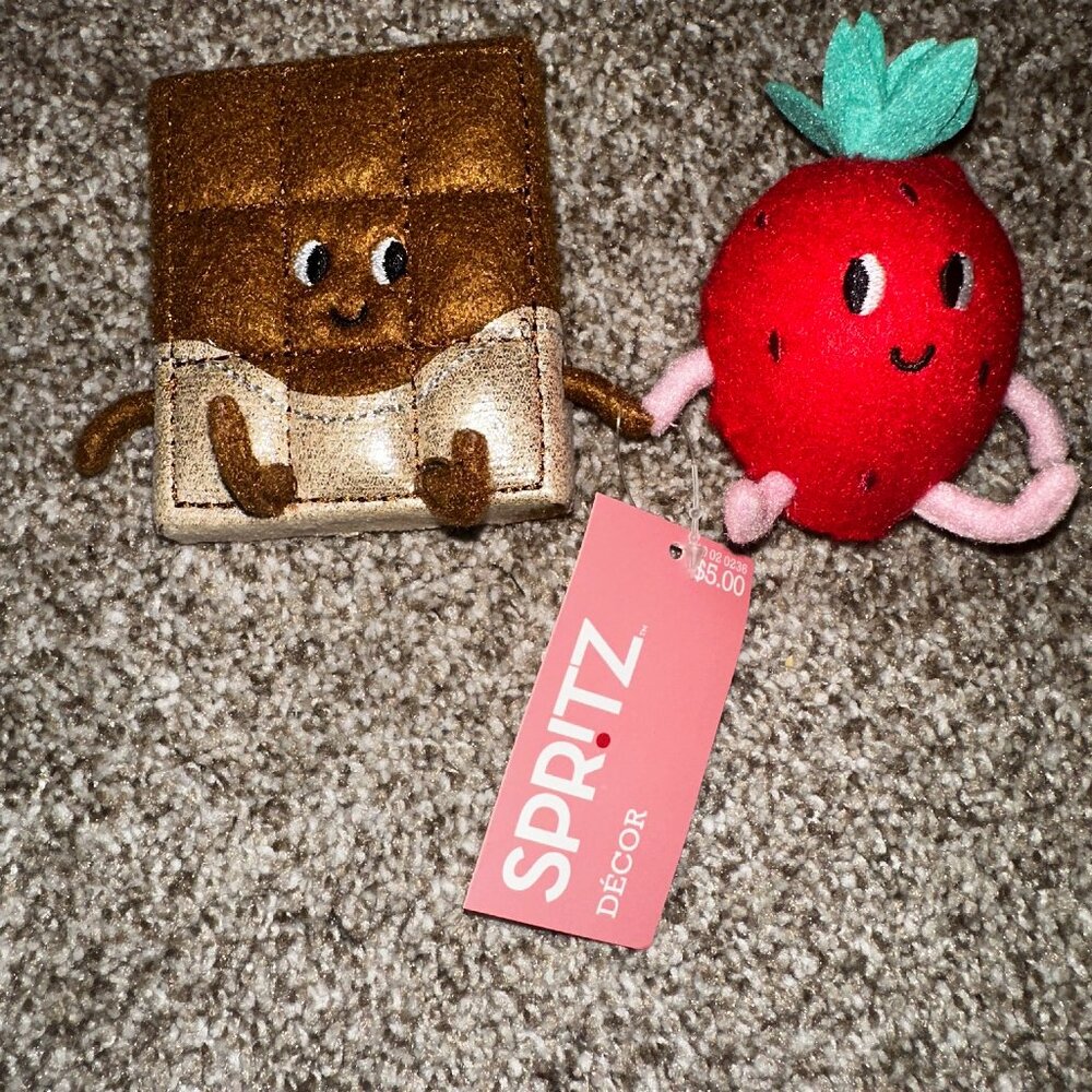 Target Spritz Fabric Strawberry & Chocolate Valentine's Day 2024 FELT DUO NWT